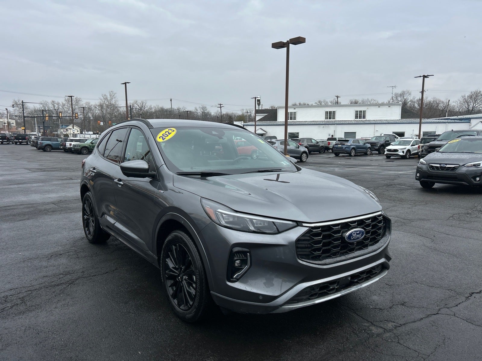 2023 Ford Escape ST-Line Elite