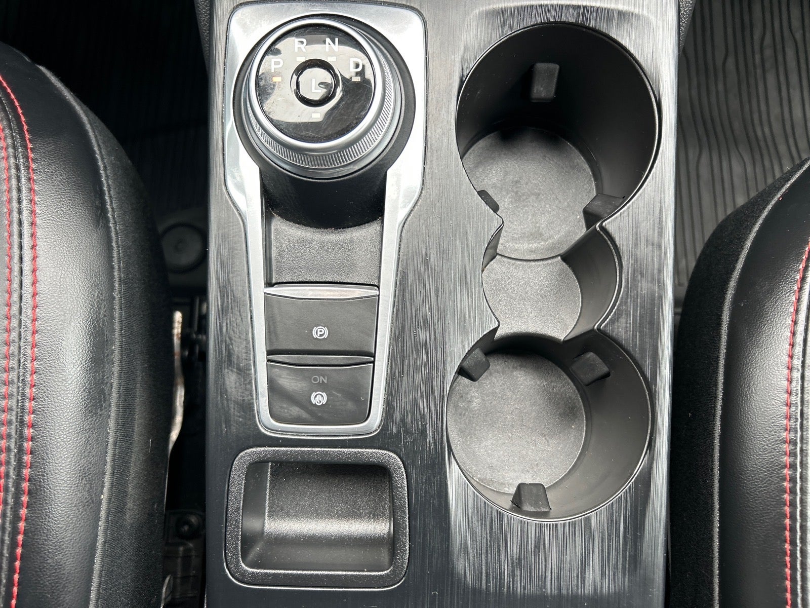 2023 Ford Escape ST-Line Elite