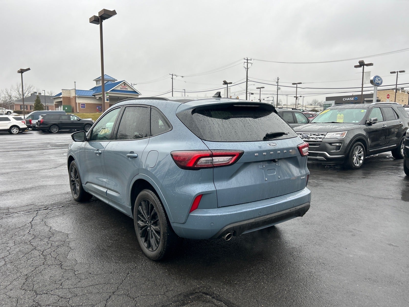 2023 Ford Escape ST-Line Elite