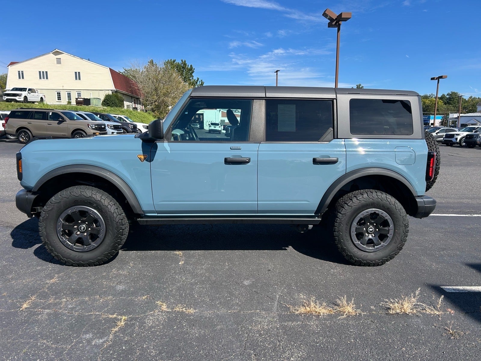 2023 Ford Bronco Badlands