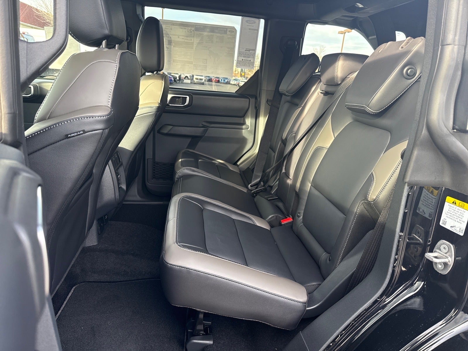 2025 Ford Bronco Outer Banks