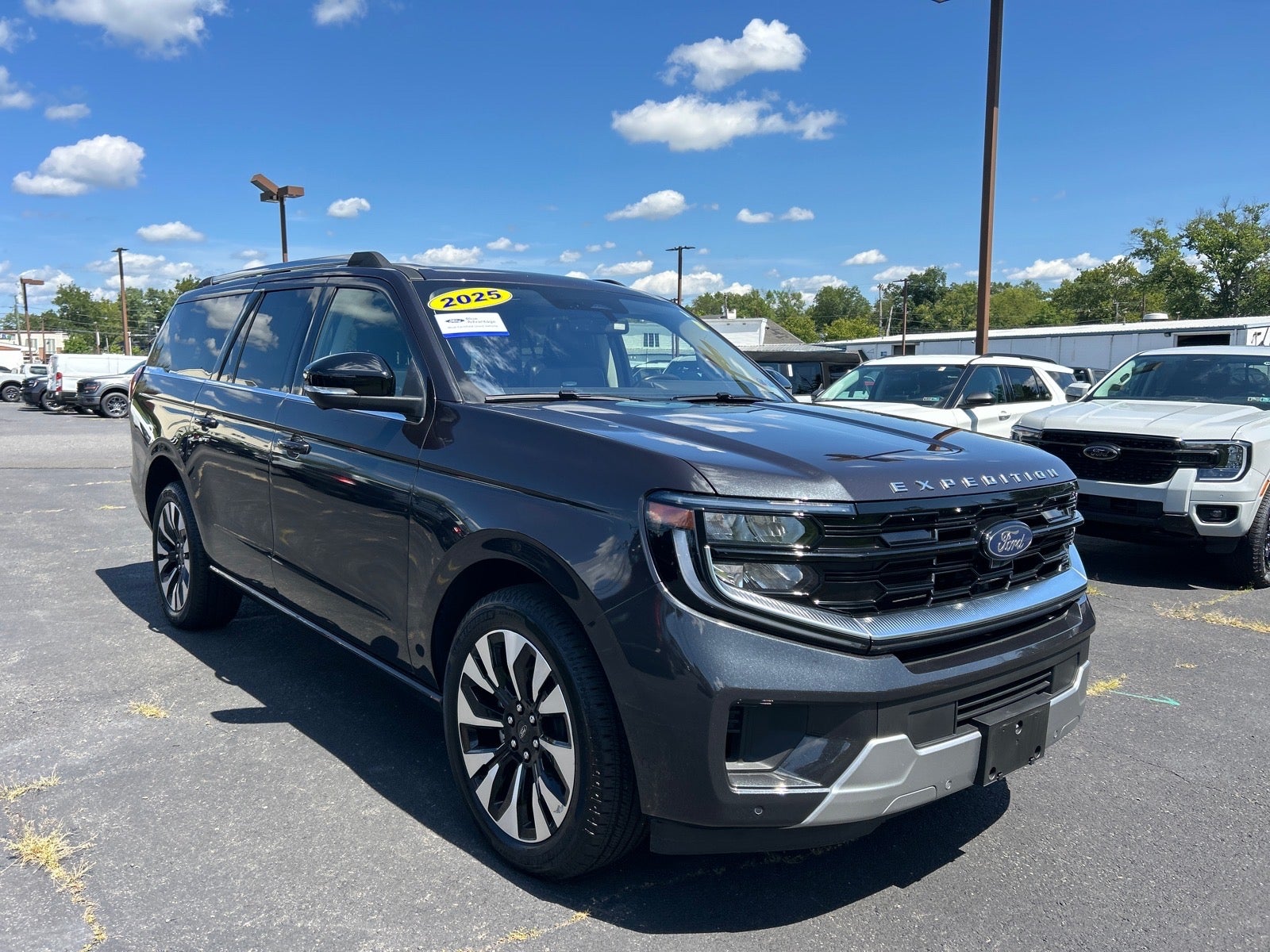 2025 Ford Expedition Max Platinum