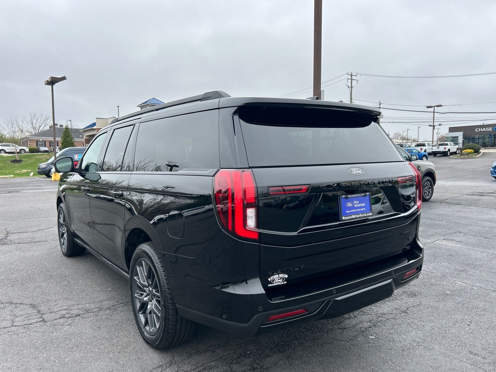 2025 Ford Expedition Max Platinum