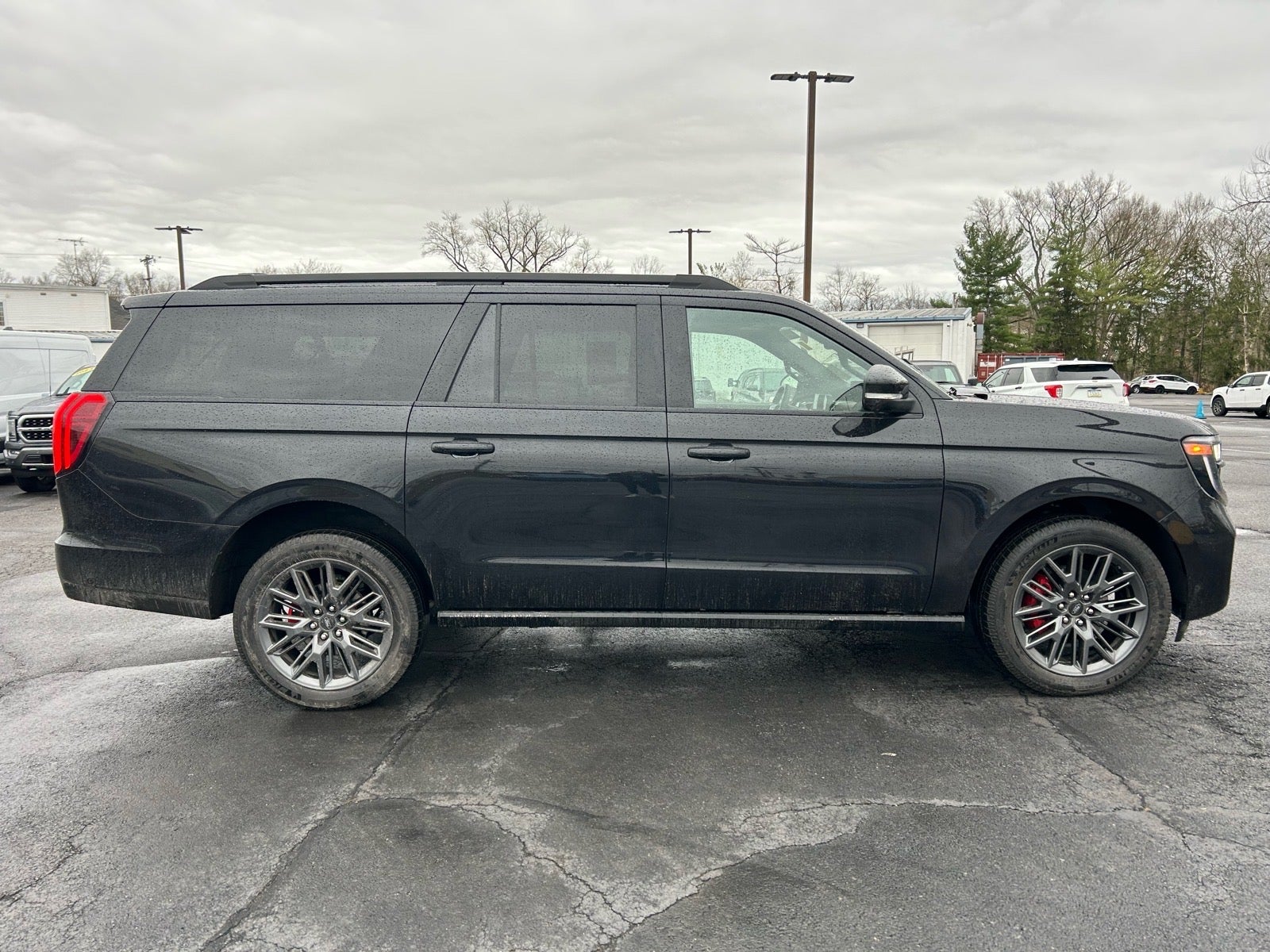 2025 Ford Expedition Max Platinum