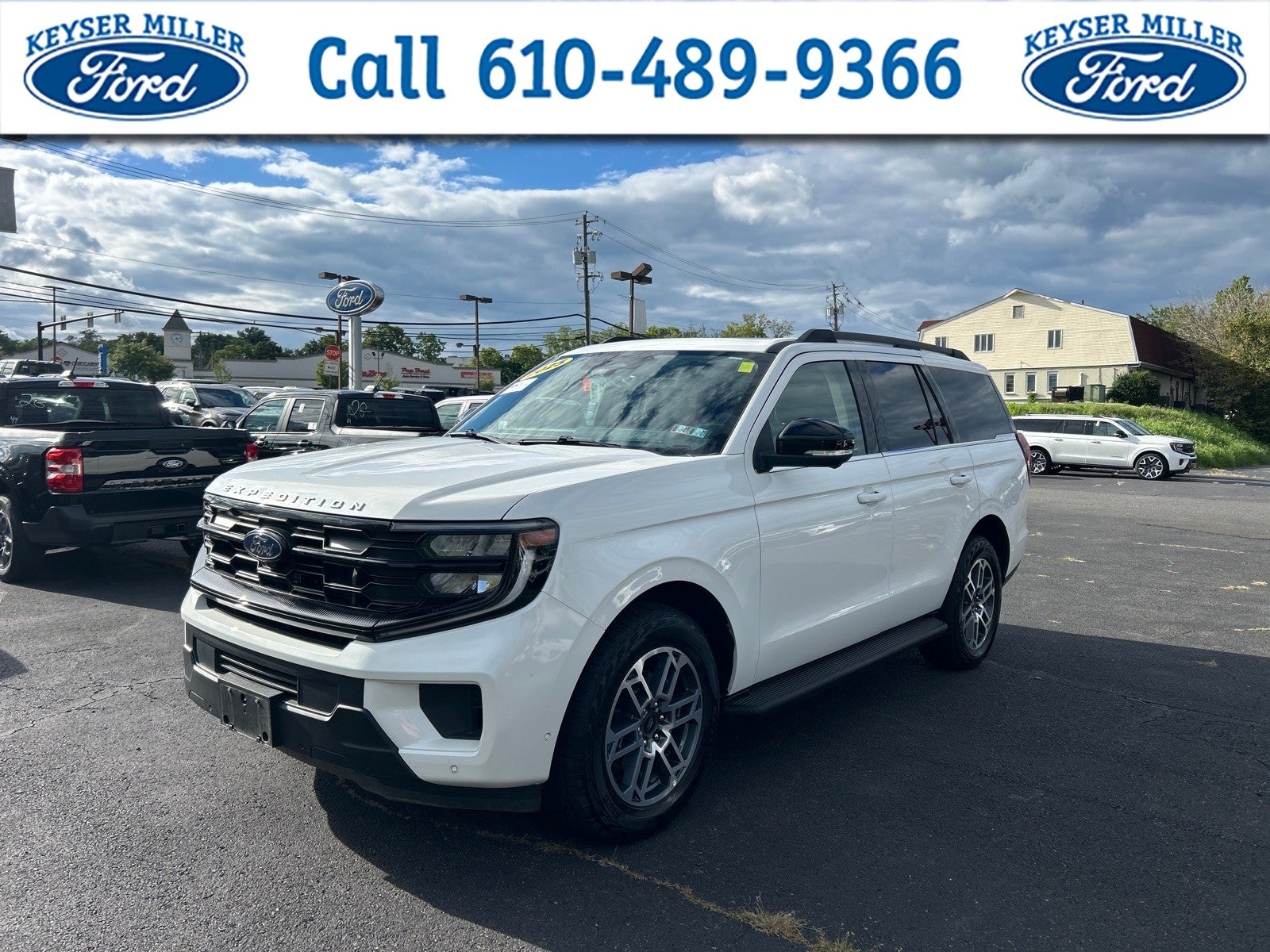 2025 Ford Expedition Active