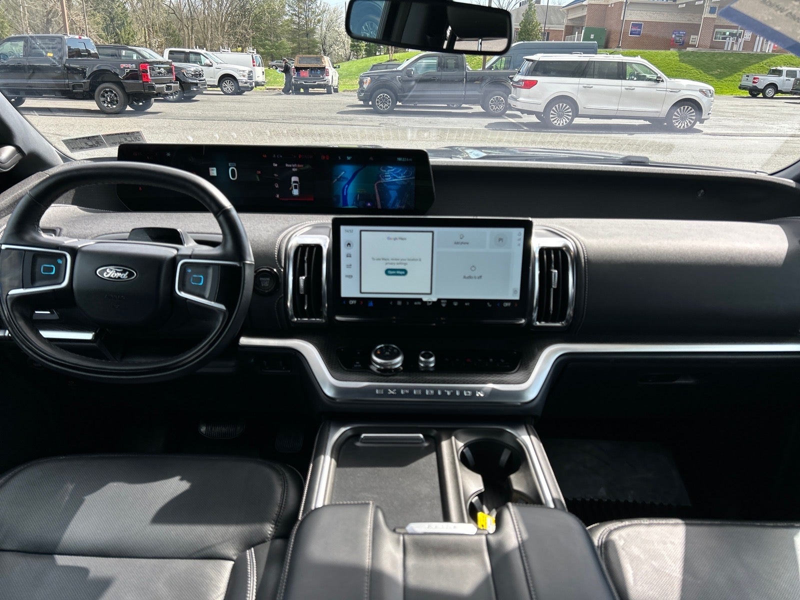 2025 Ford Expedition Platinum