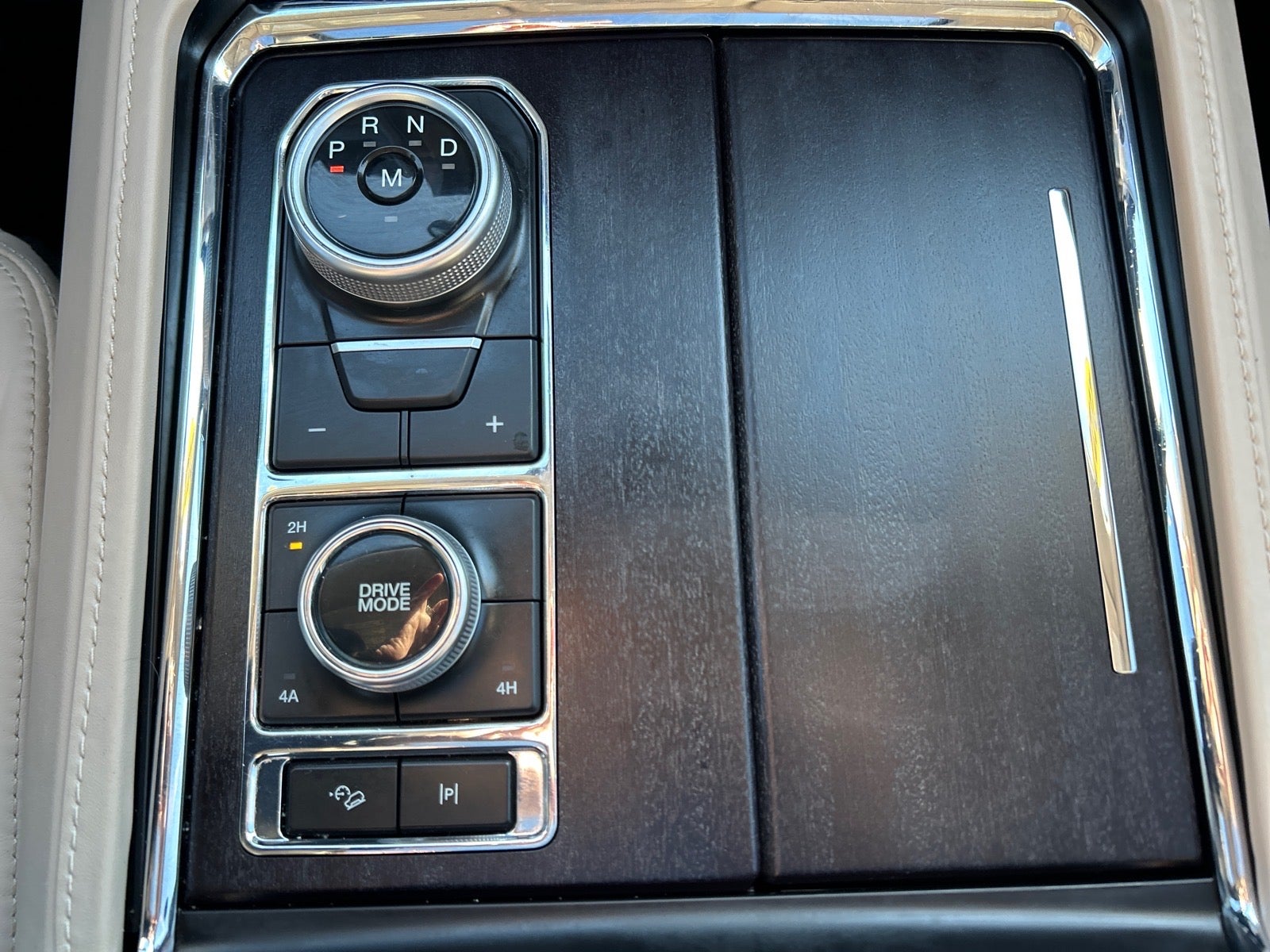 2022 Ford Expedition Platinum