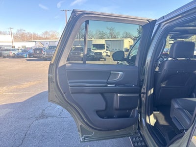 2025 Ford Expedition Tremor