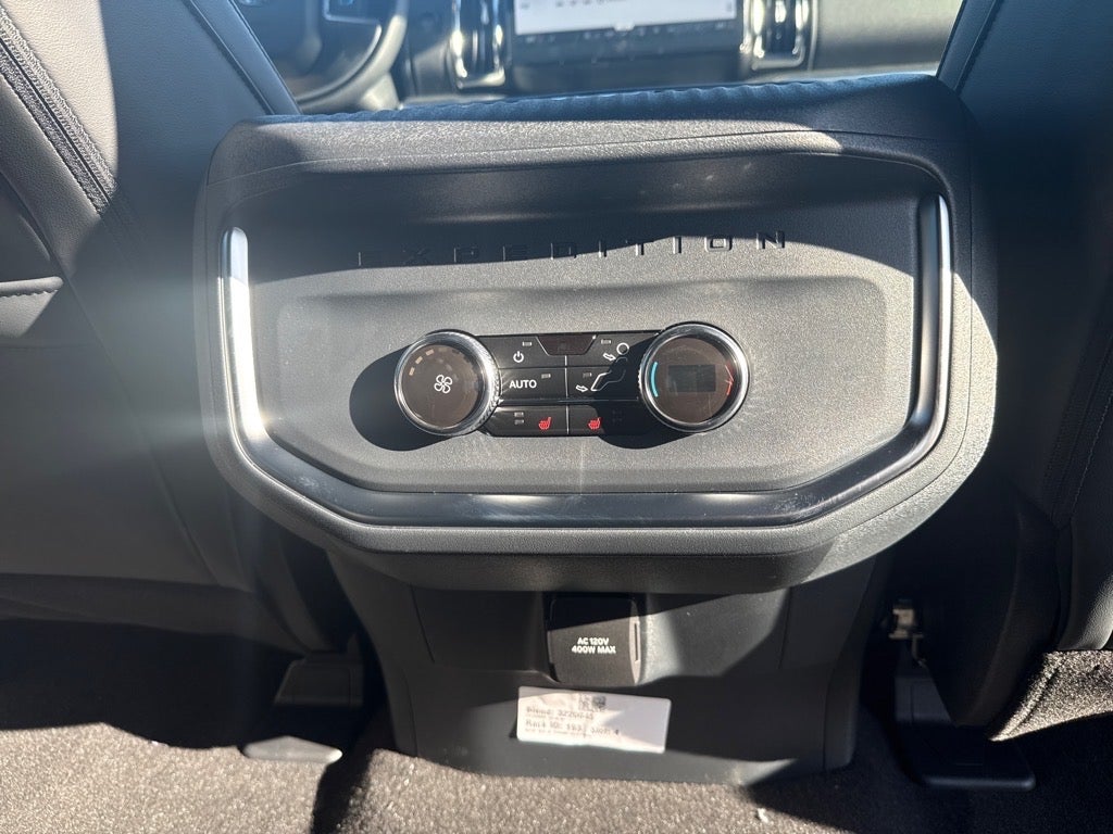 2025 Ford Expedition Tremor