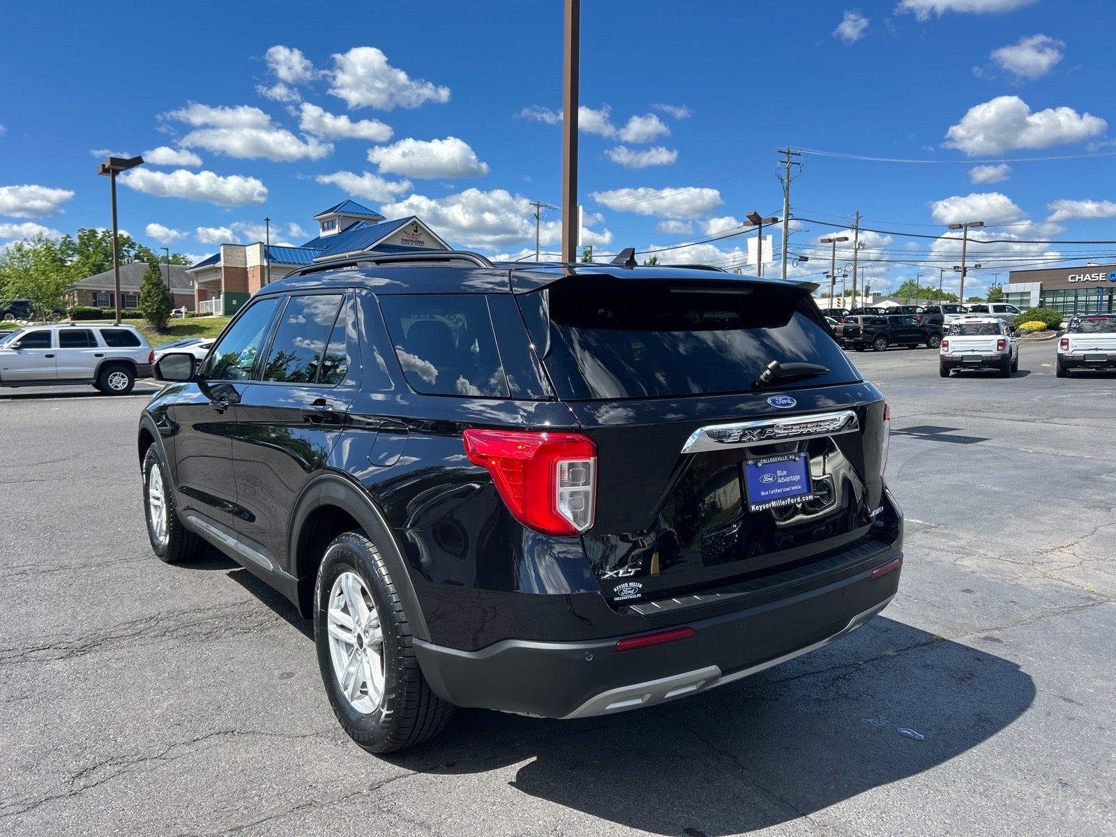 2024 Ford Explorer XLT