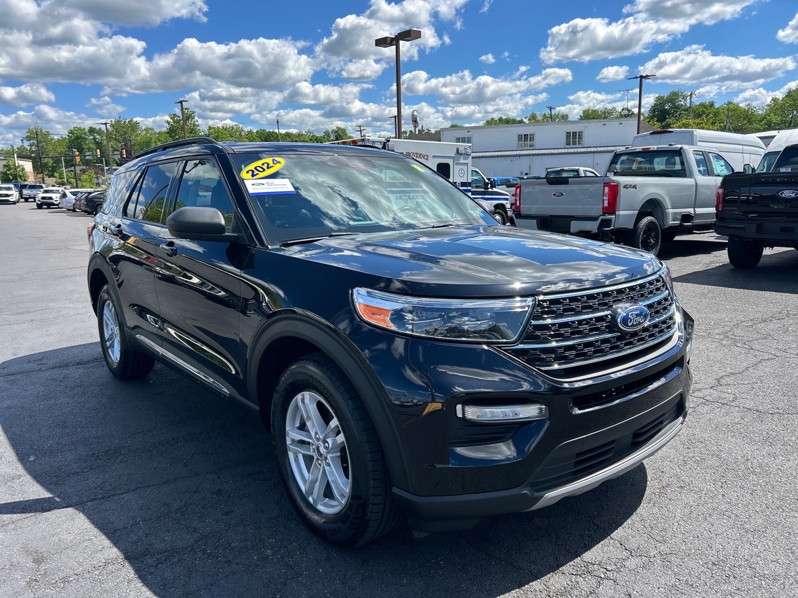2024 Ford Explorer XLT
