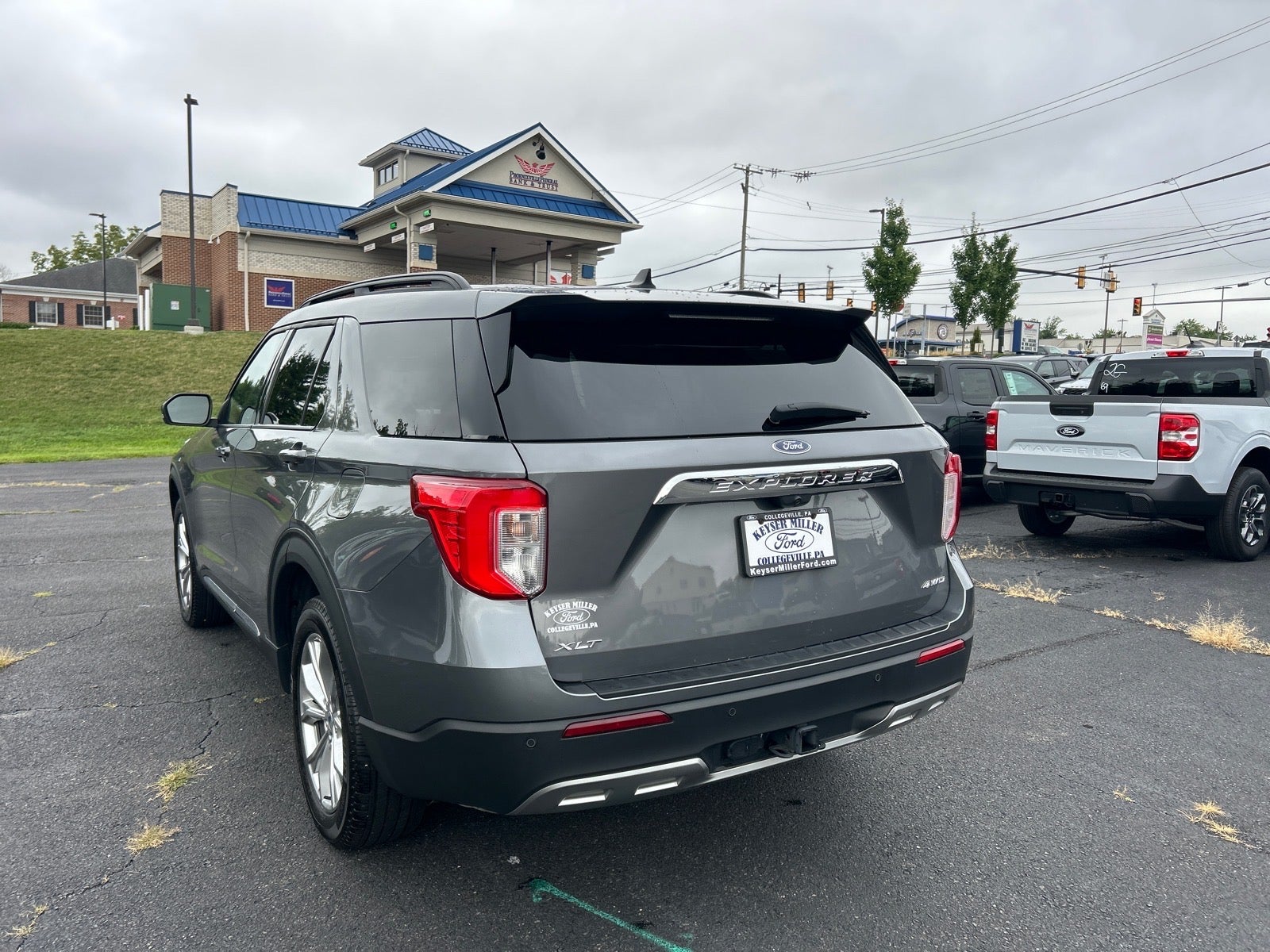 2024 Ford Explorer XLT