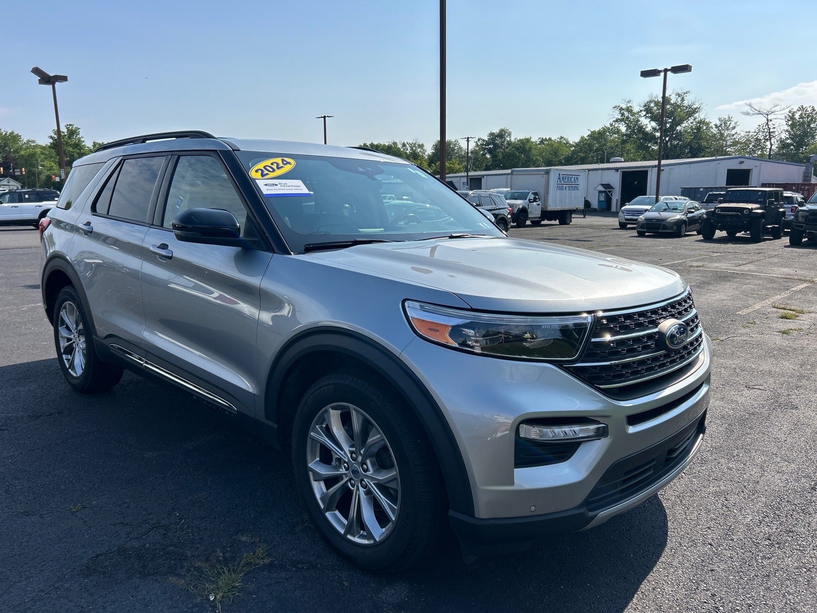 2024 Ford Explorer XLT