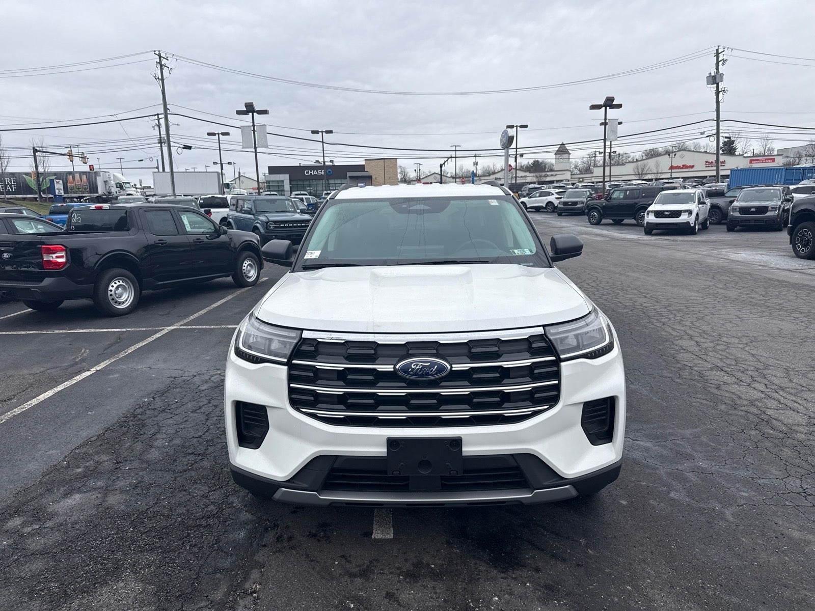 2025 Ford Explorer Active