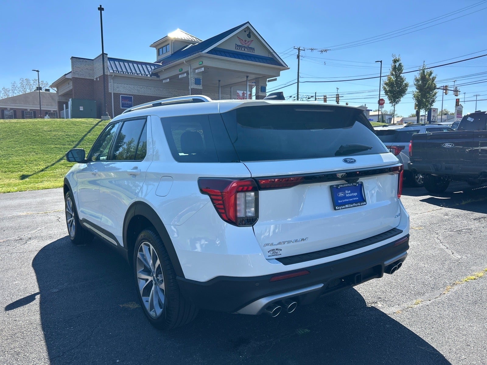 2025 Ford Explorer Platinum