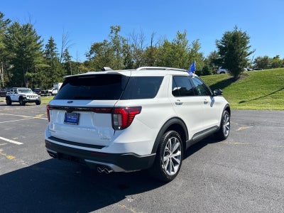 2025 Ford Explorer Platinum