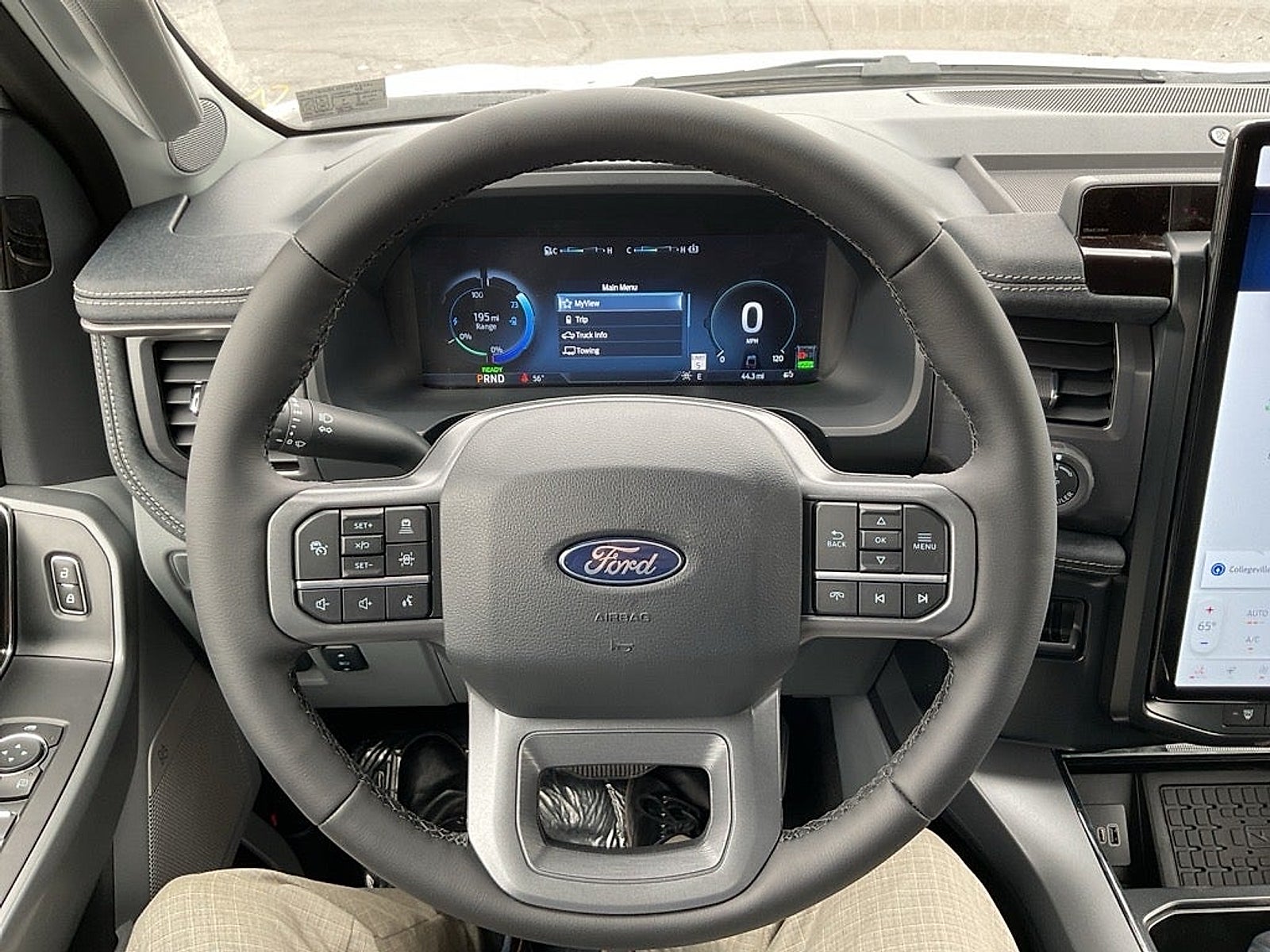 2025 Ford F-150 Lightning Flash