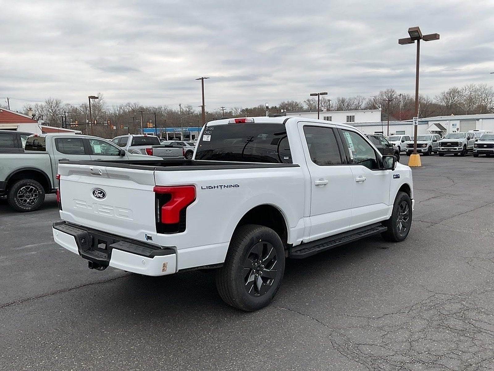 2025 Ford F-150 Lightning Flash