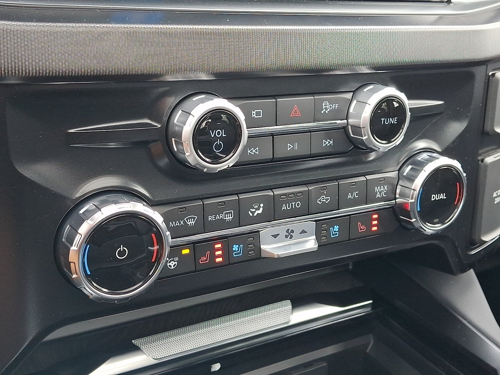 2025 Ford F-250 Platinum