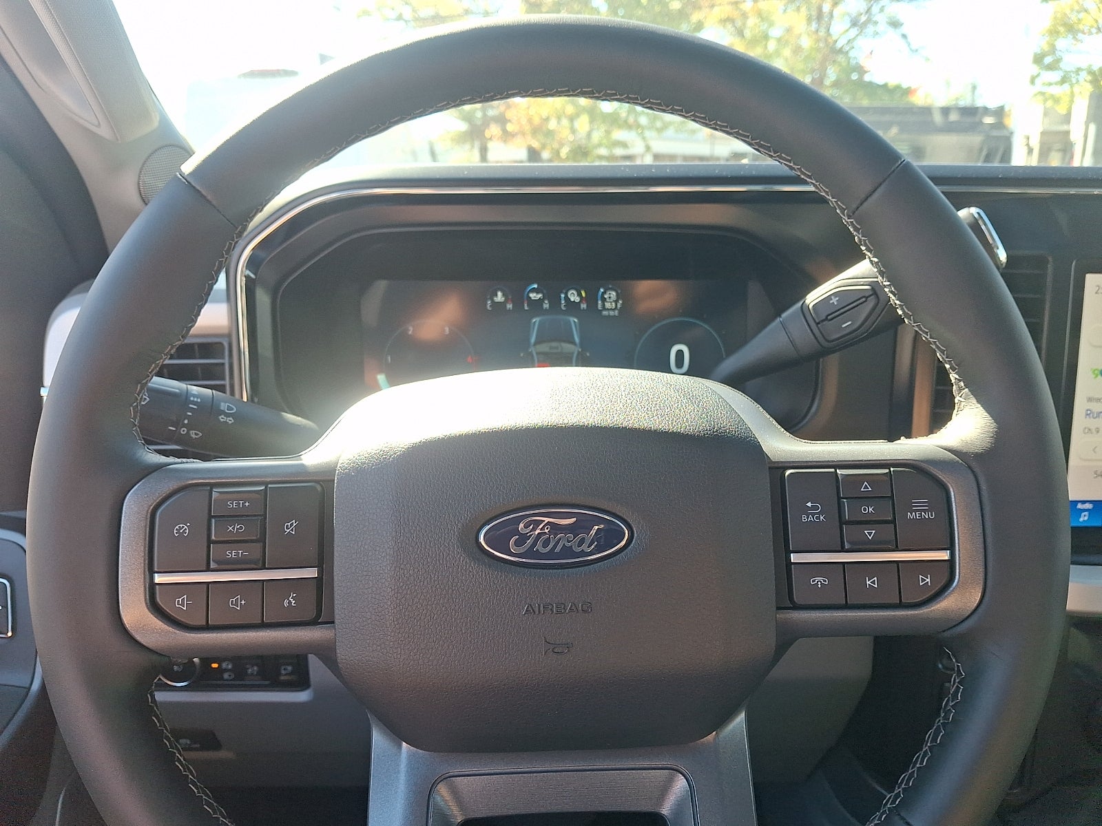 2027 Ford F-250SD XLT