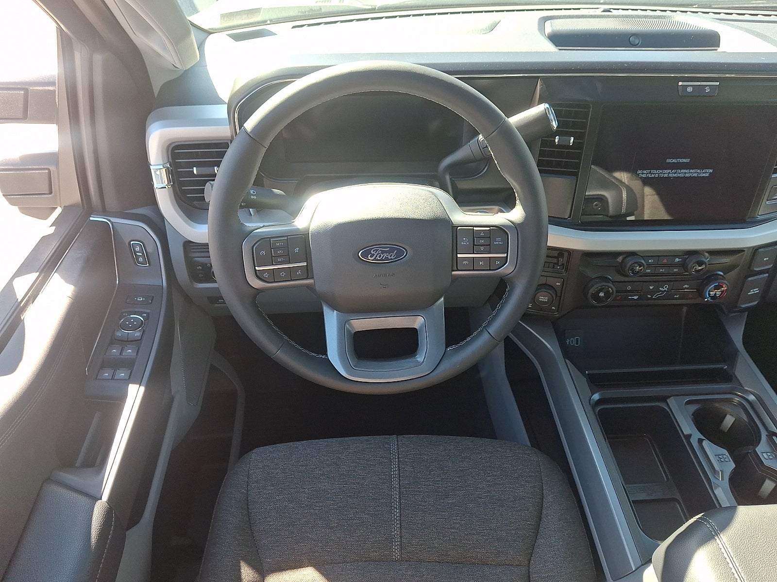 2027 Ford F-250SD XLT