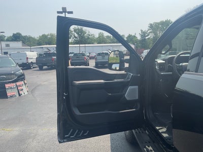 2025 Ford F-350SD Platinum