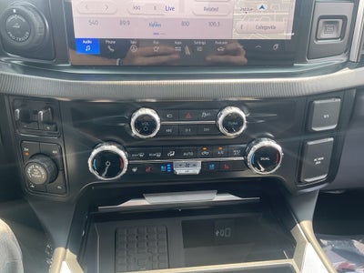 2025 Ford F-350SD Platinum