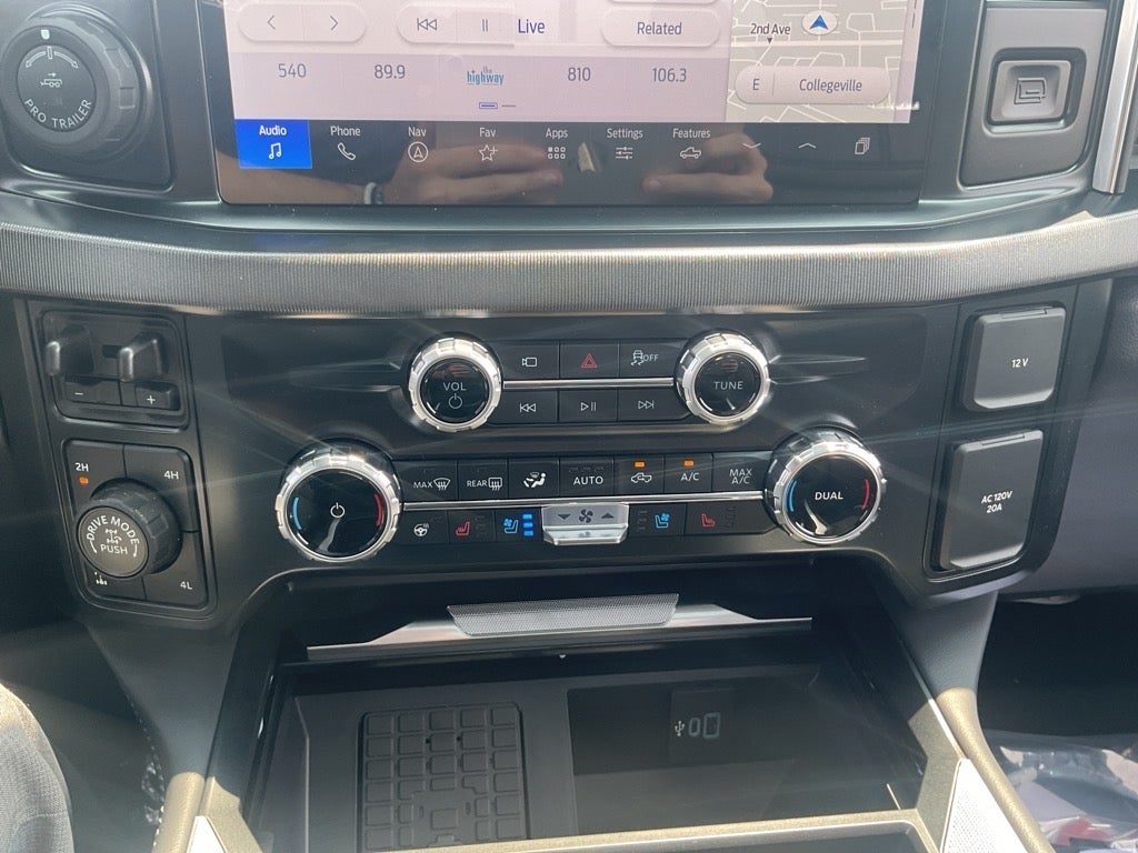 2025 Ford F-350SD Platinum