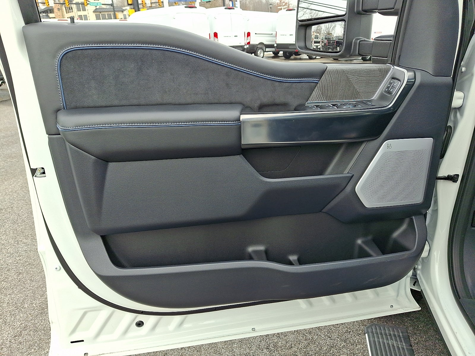 2025 Ford F-350 Platinum