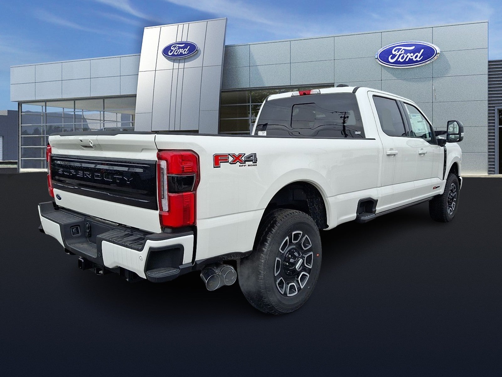 2025 Ford F-350 Platinum