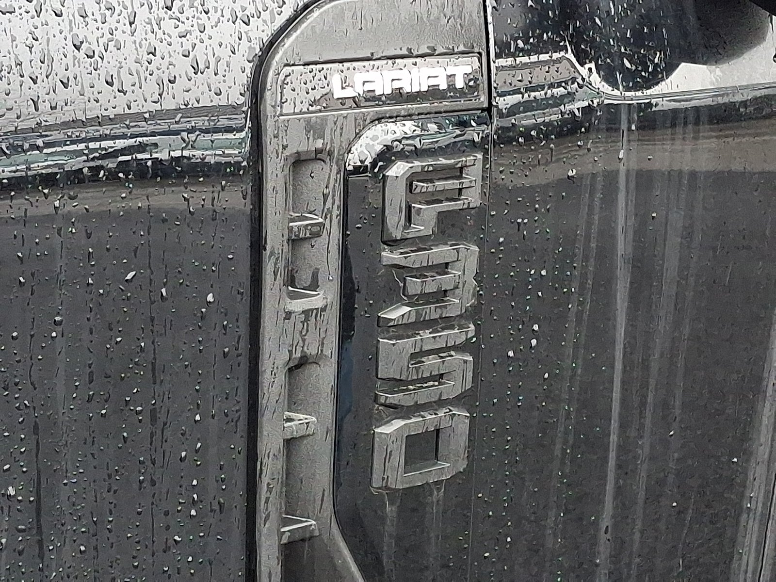 2025 Ford F-350SD Lariat