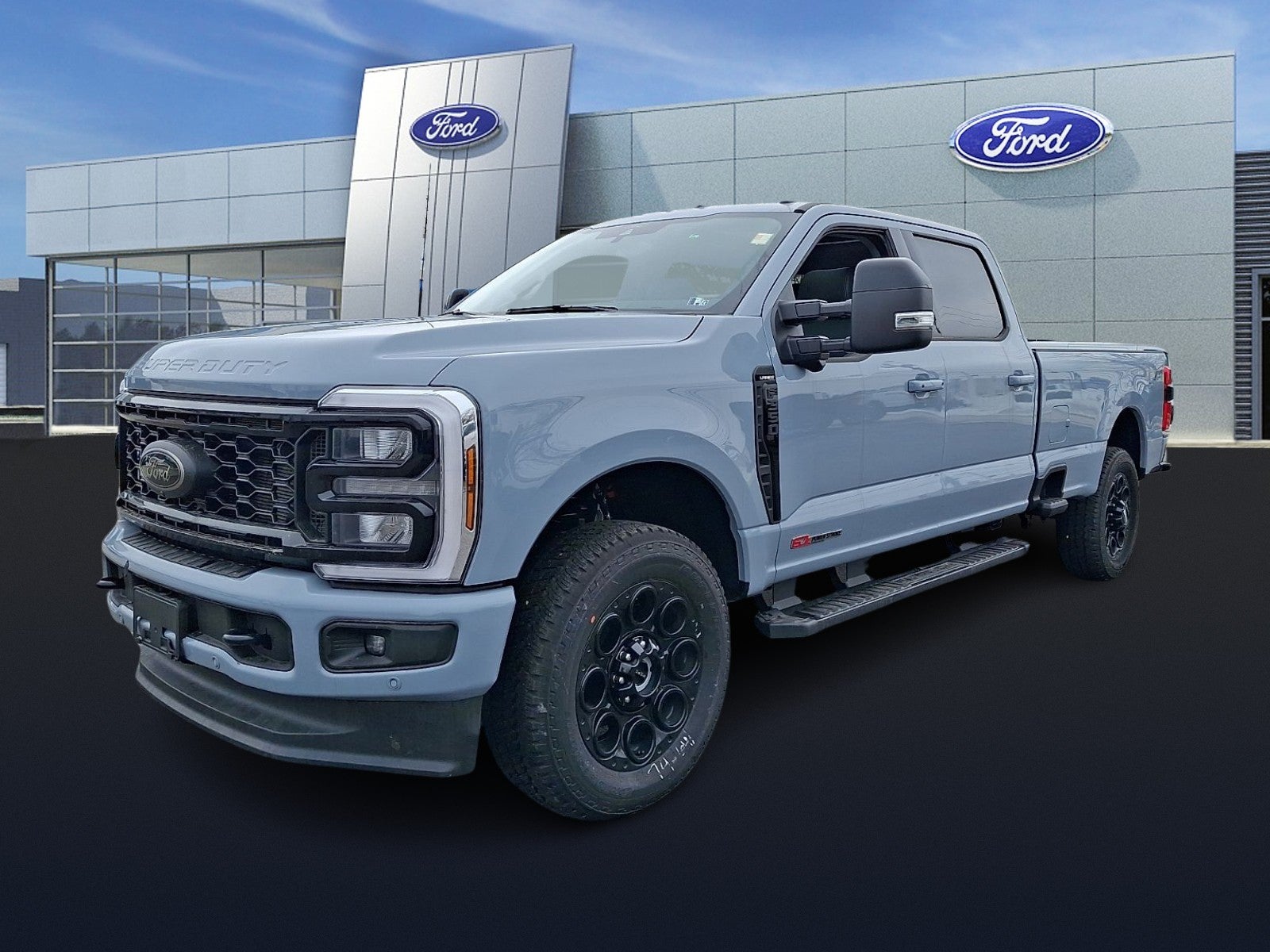 2025 Ford F-350 LARIAT