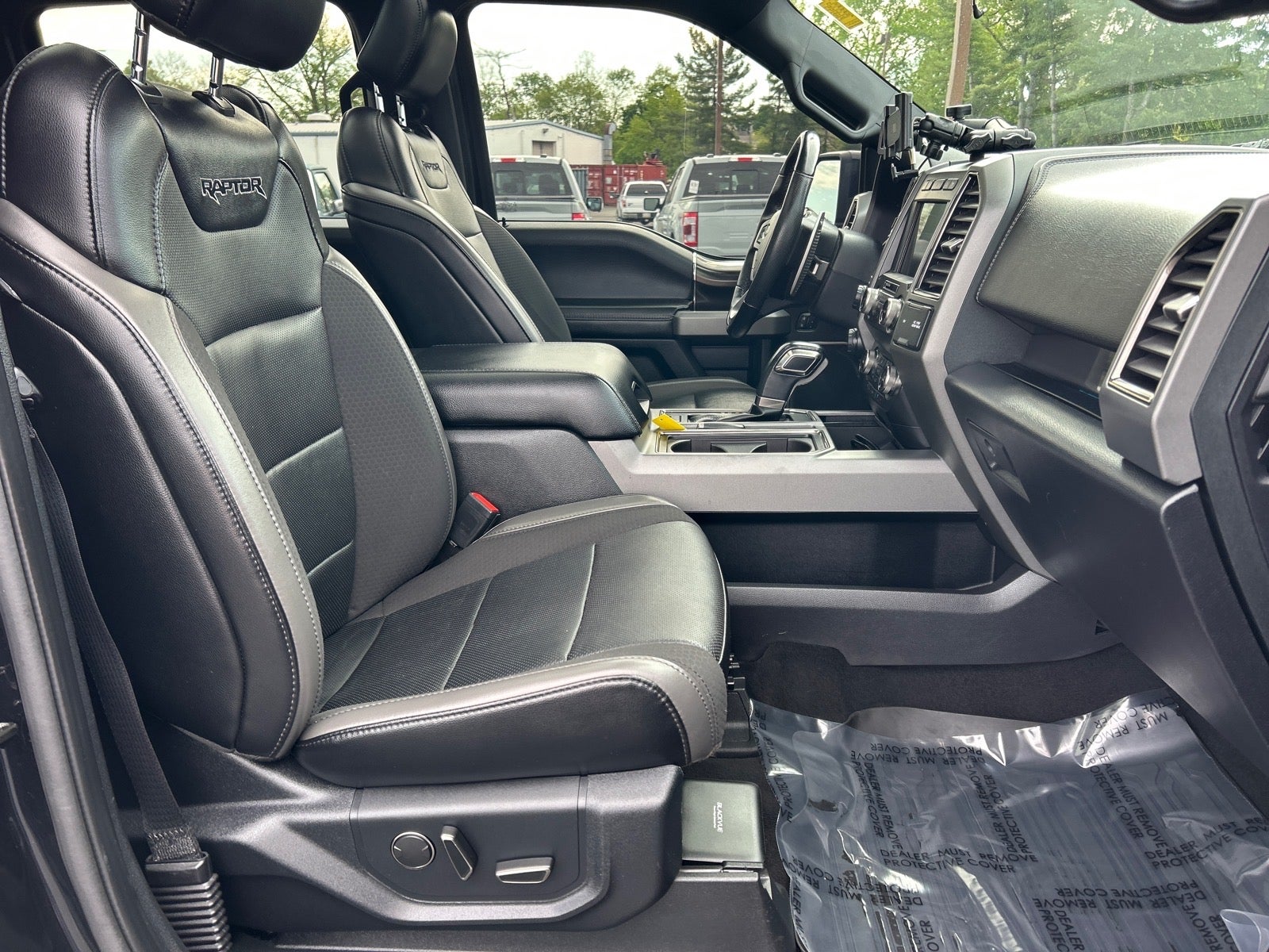 2019 Ford F-150 Raptor Hyper Off Road Package