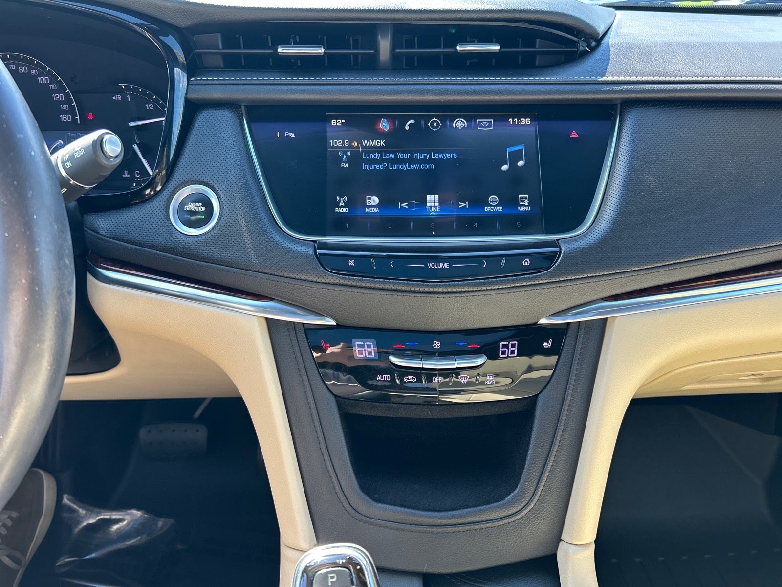 2017 Cadillac XT5 Luxury