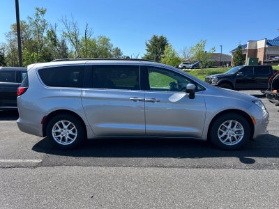 2020 Chrysler Voyager LXI