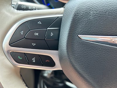 2020 Chrysler Pacifica Hybrid Limited