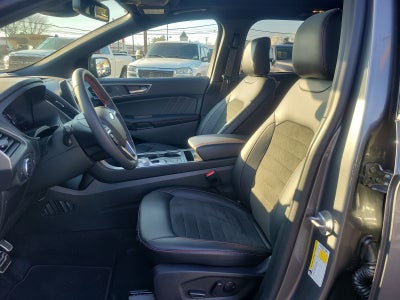 2022 Ford Edge ST-Line