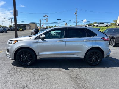 2022 Ford Edge ST Line