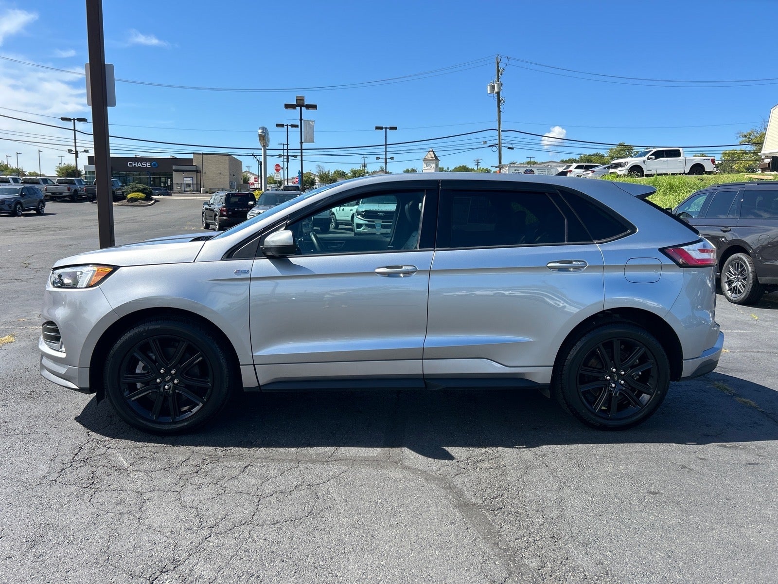 2022 Ford Edge ST Line