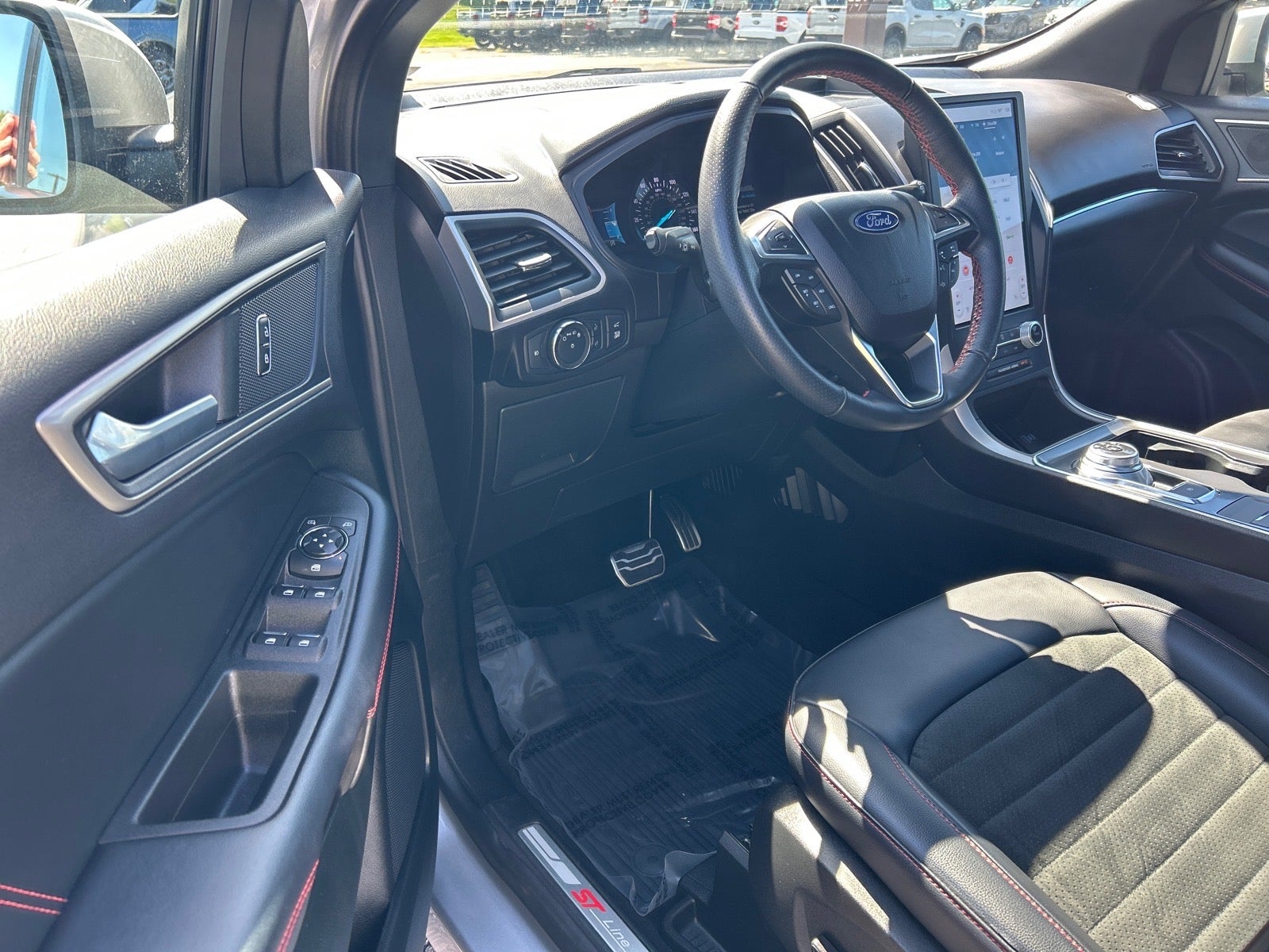 2022 Ford Edge ST Line