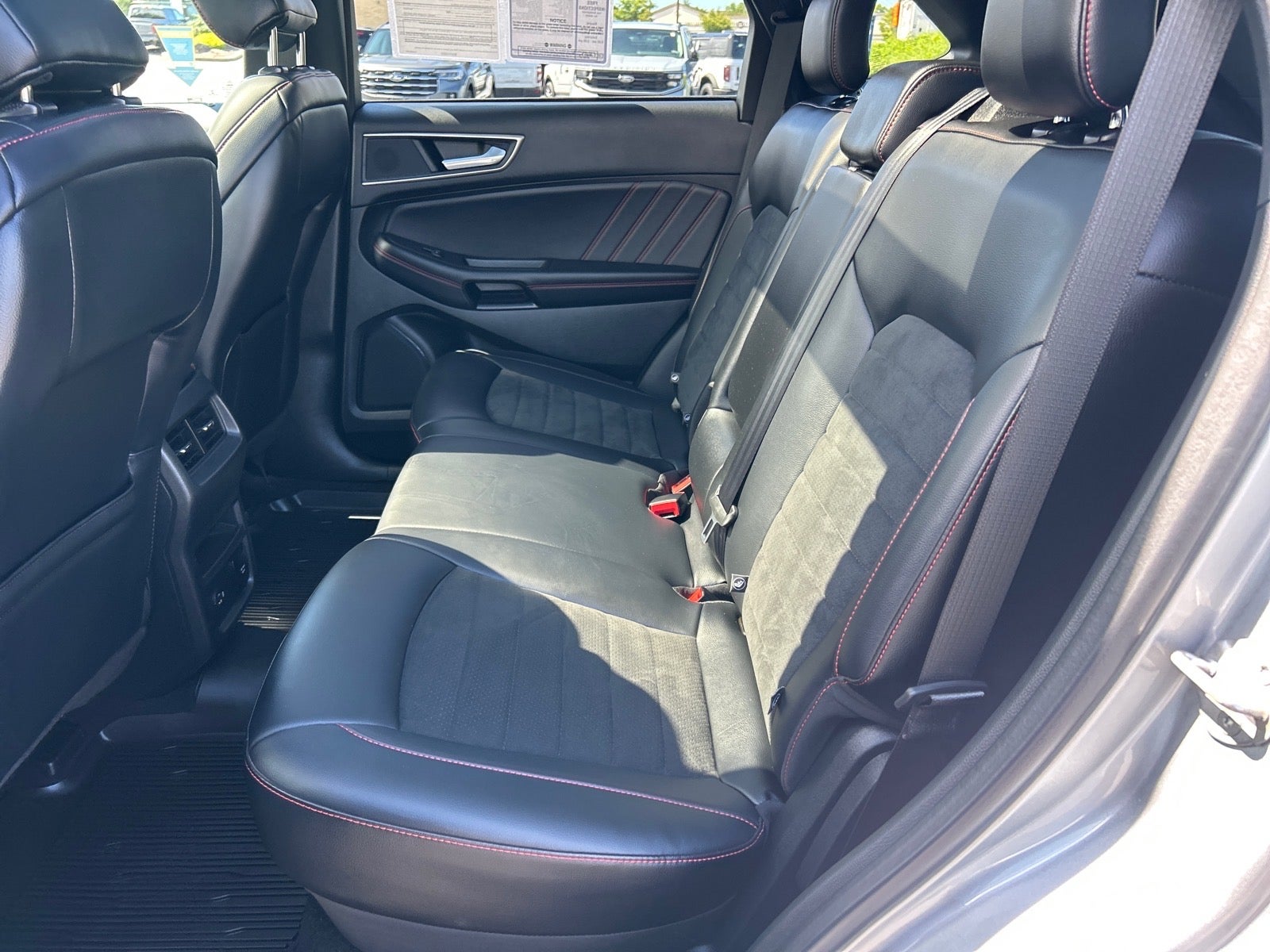 2022 Ford Edge ST Line