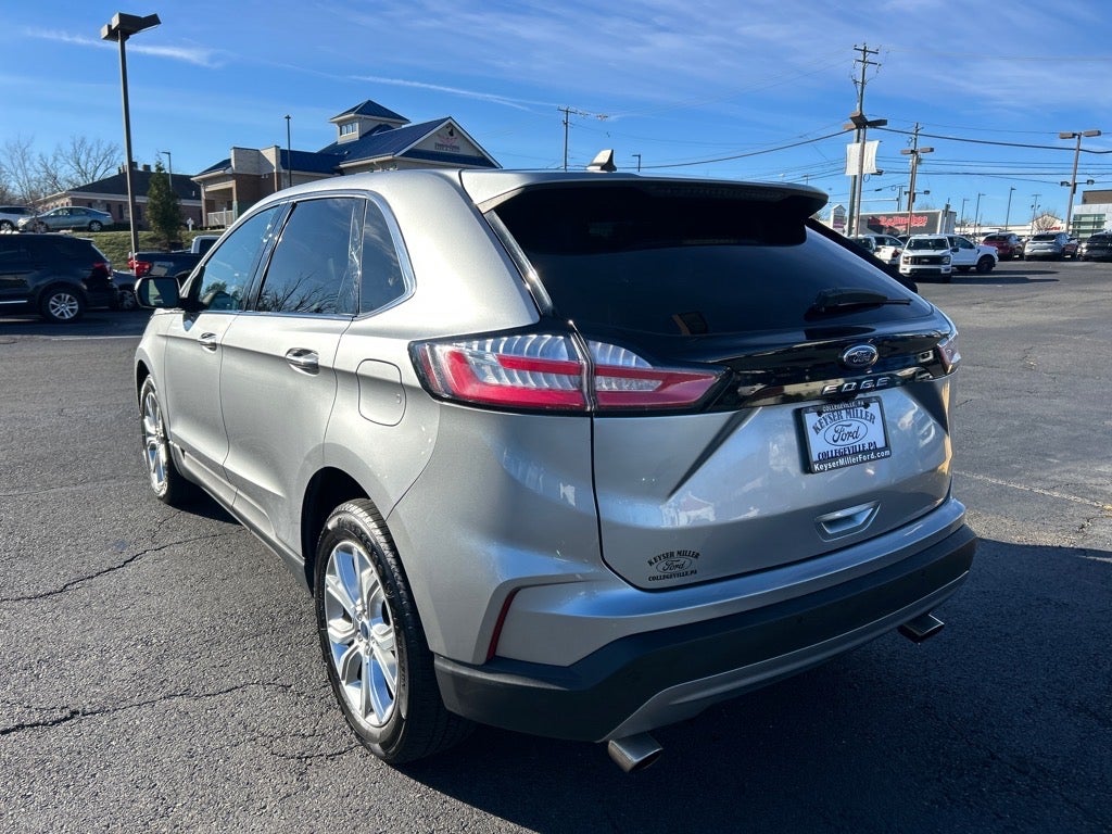 2022 Ford Edge Titanium