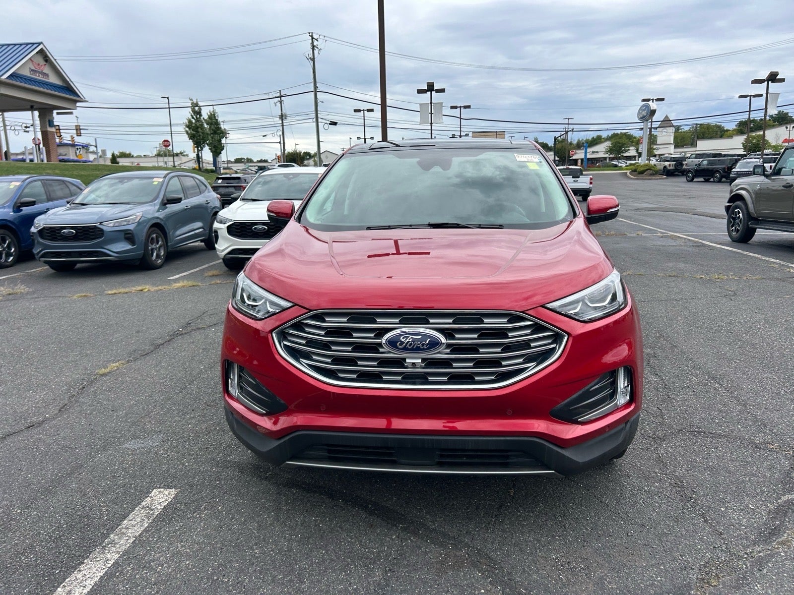 2024 Ford Edge Titanium