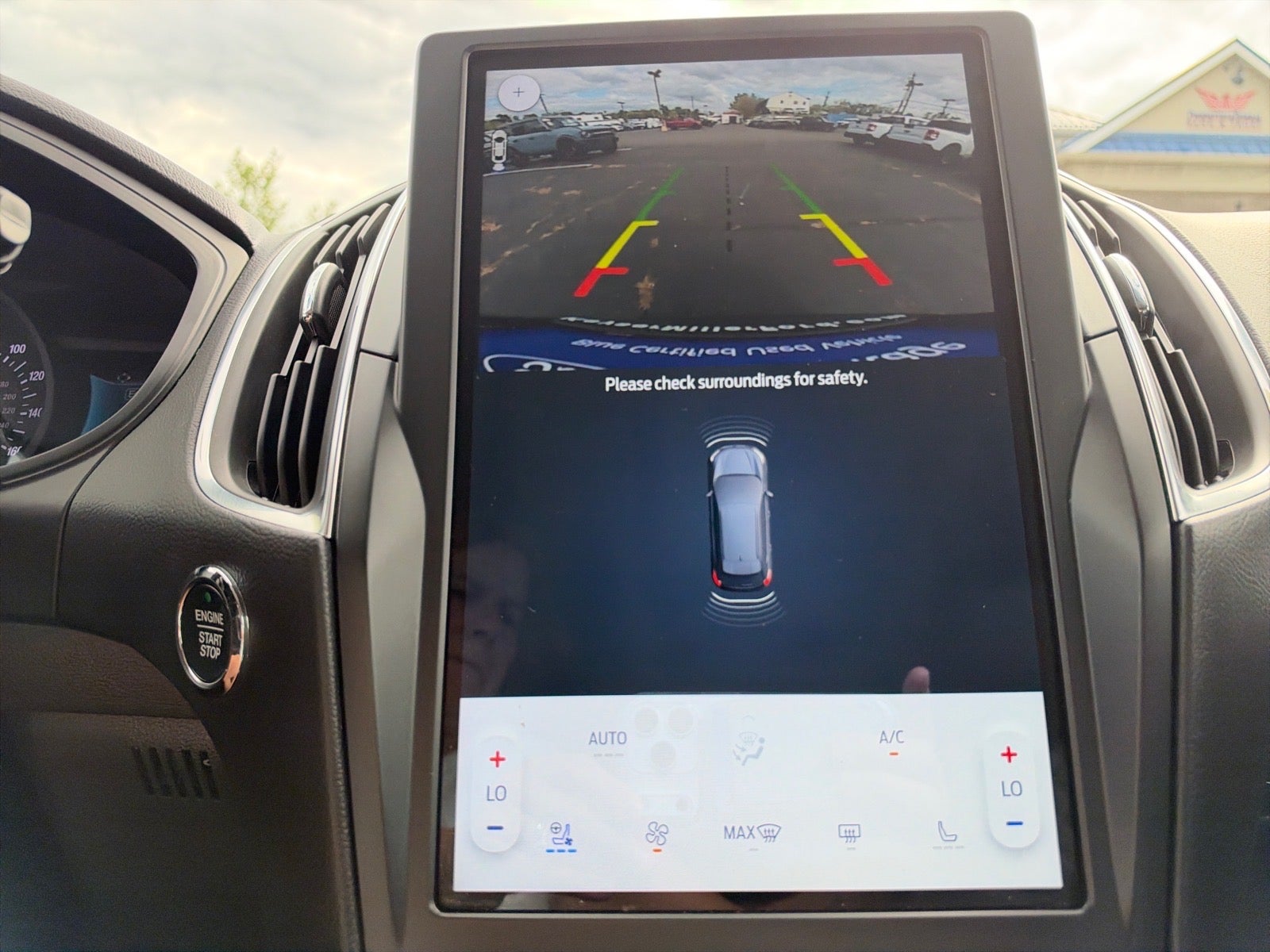 2024 Ford Edge Titanium