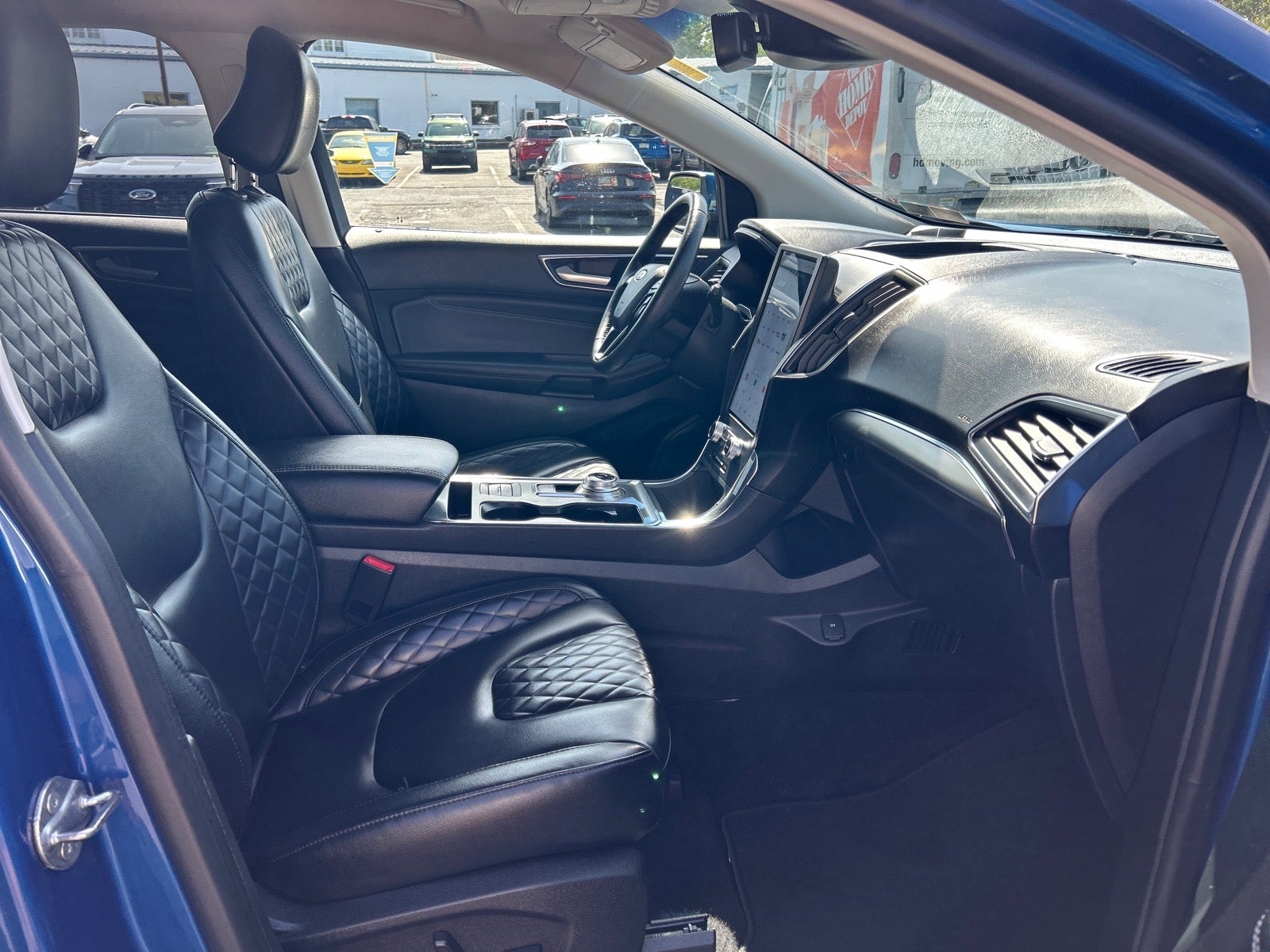 2024 Ford Edge Titanium