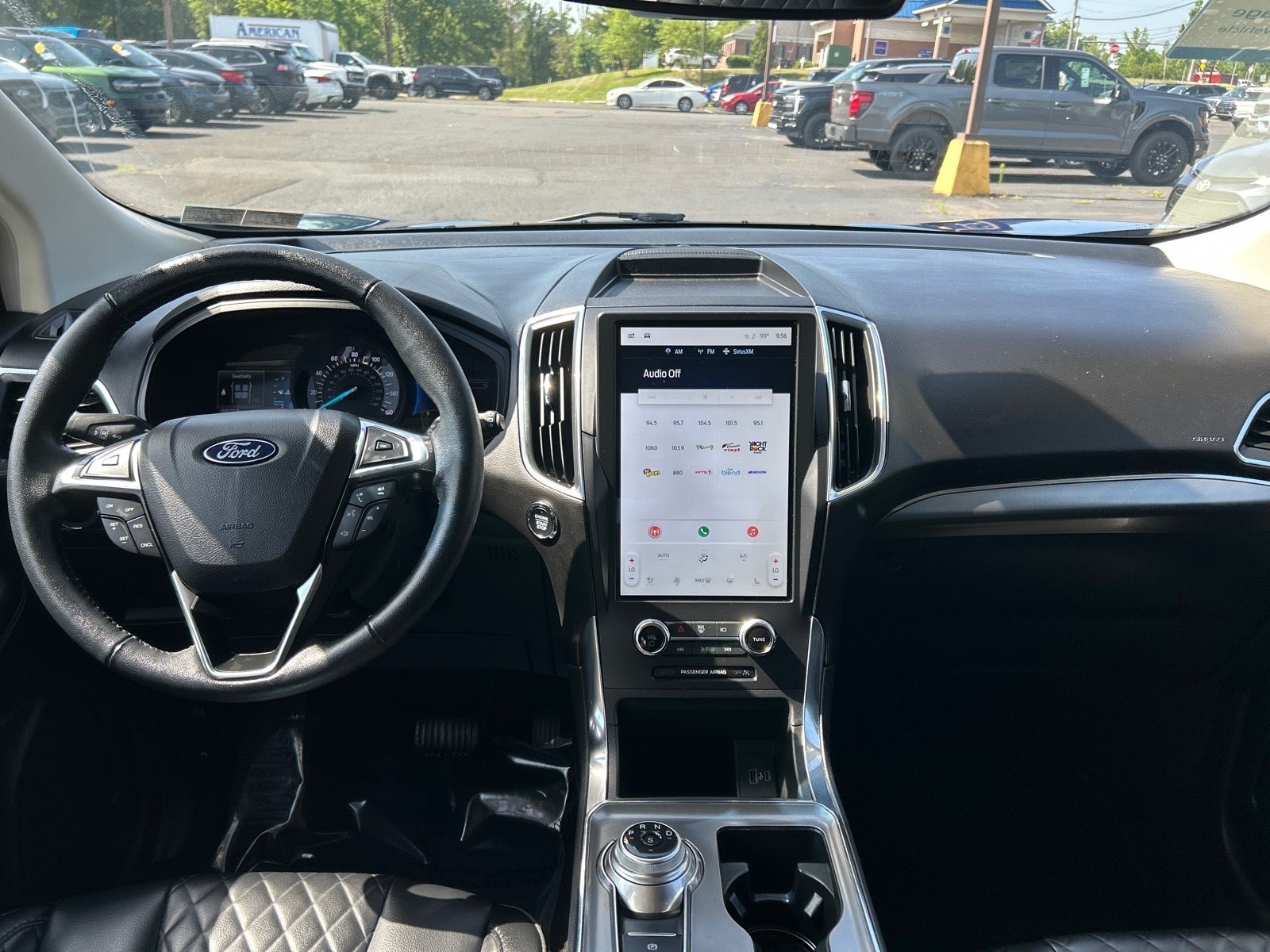 2024 Ford Edge Titanium