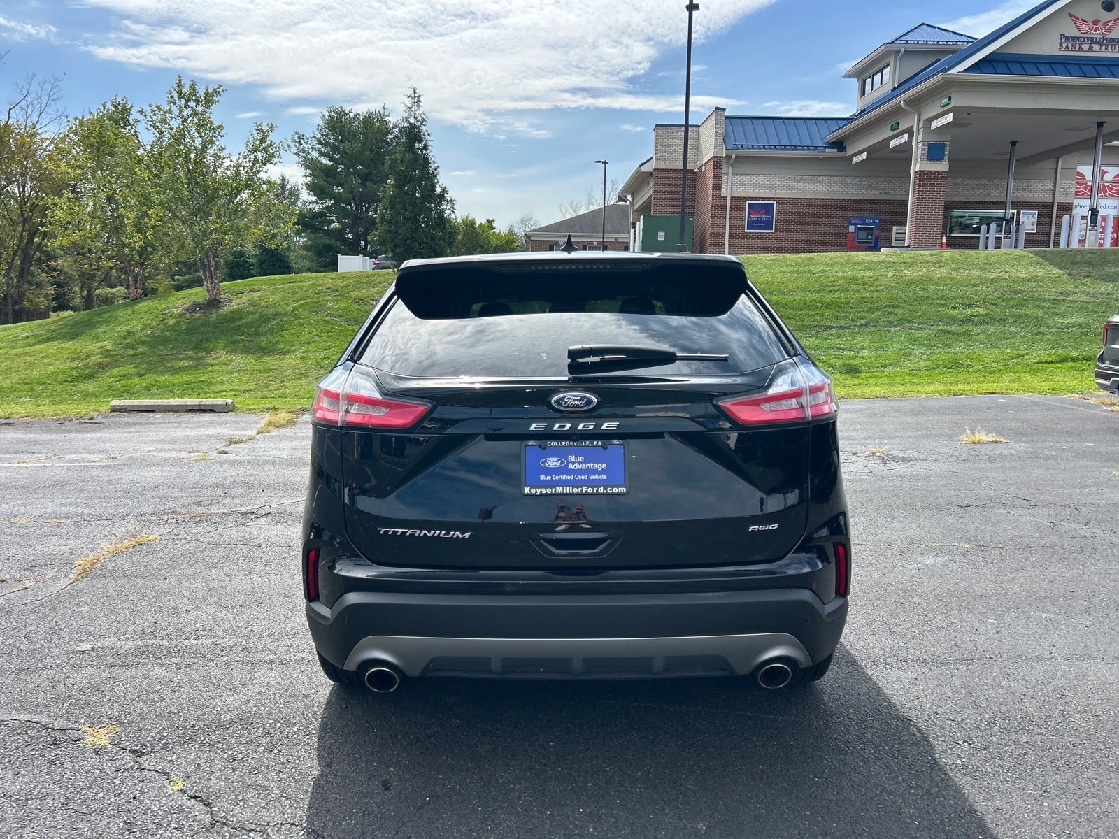 2024 Ford Edge Titanium