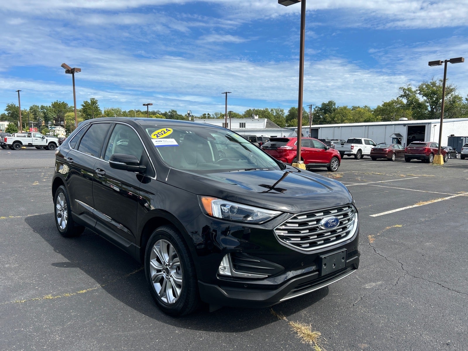 2024 Ford Edge Titanium