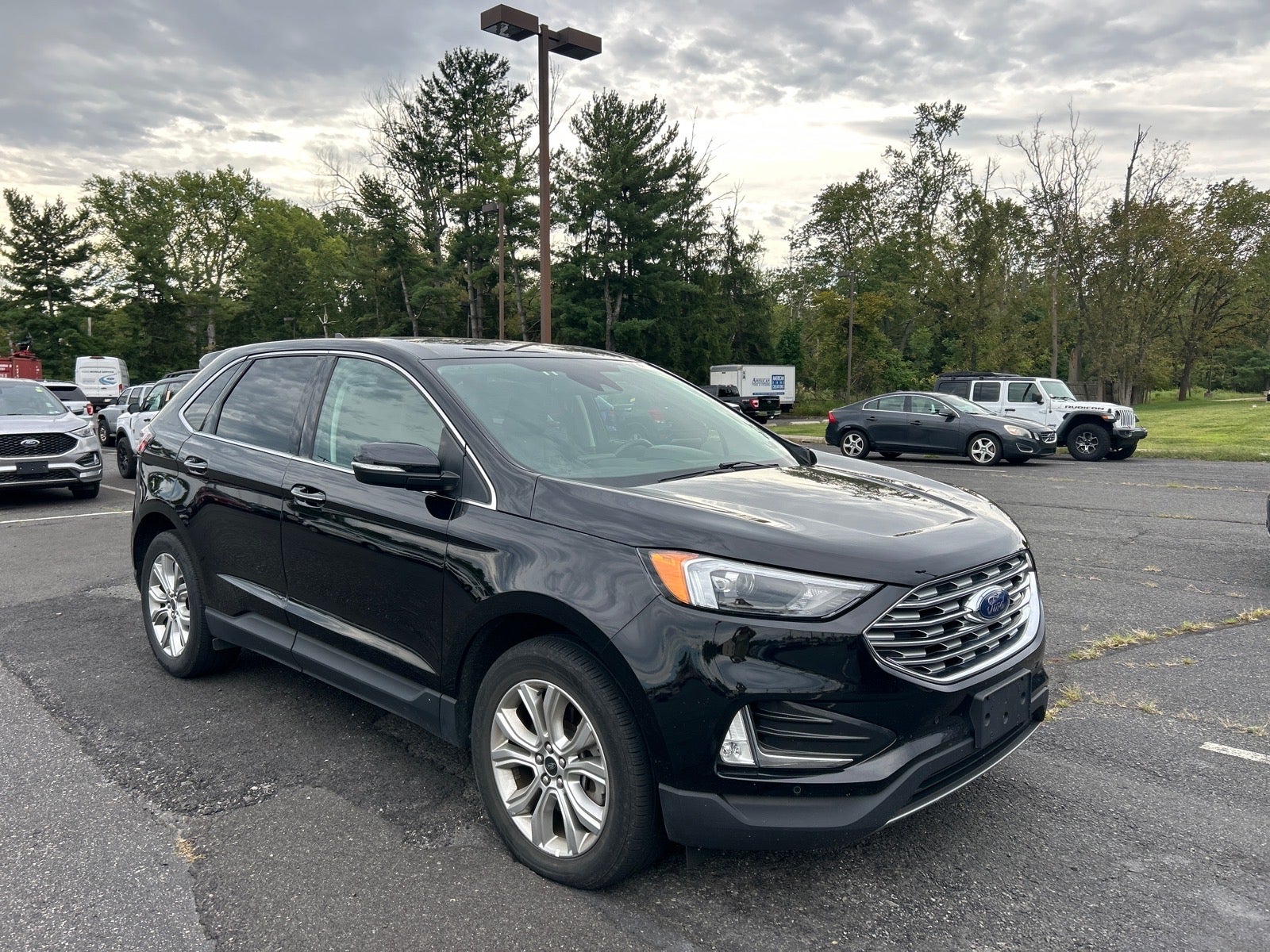 2024 Ford Edge Titanium