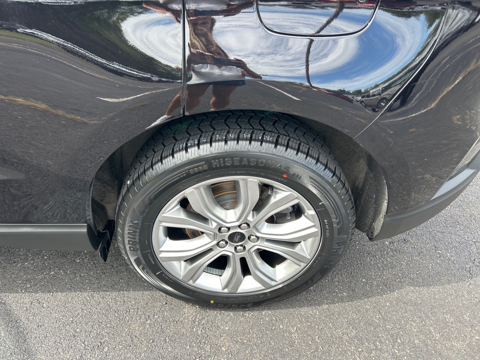 2024 Ford Edge Titanium
